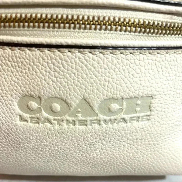 Coach charter white leather lobackpack - Picture 9 of 13